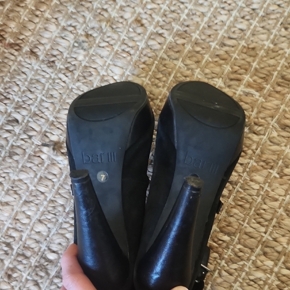 Bar III Black Stiletto Heels with Strap - Picture 5 of 8